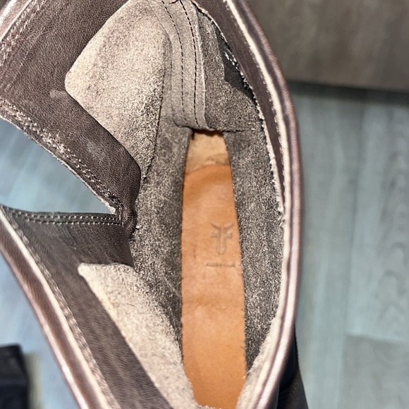 Women’s Frye Veronica Leather Buckle Moto Booties 8 1/2B NWOB - Picture 6 of 8